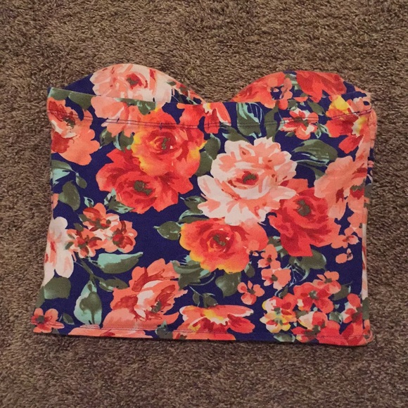 Multicolored crop top - Picture 2 of 2